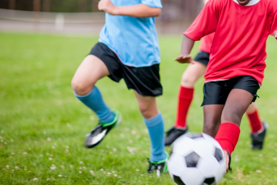 Jak zachęcić dzieci do gry w piłkę nożną